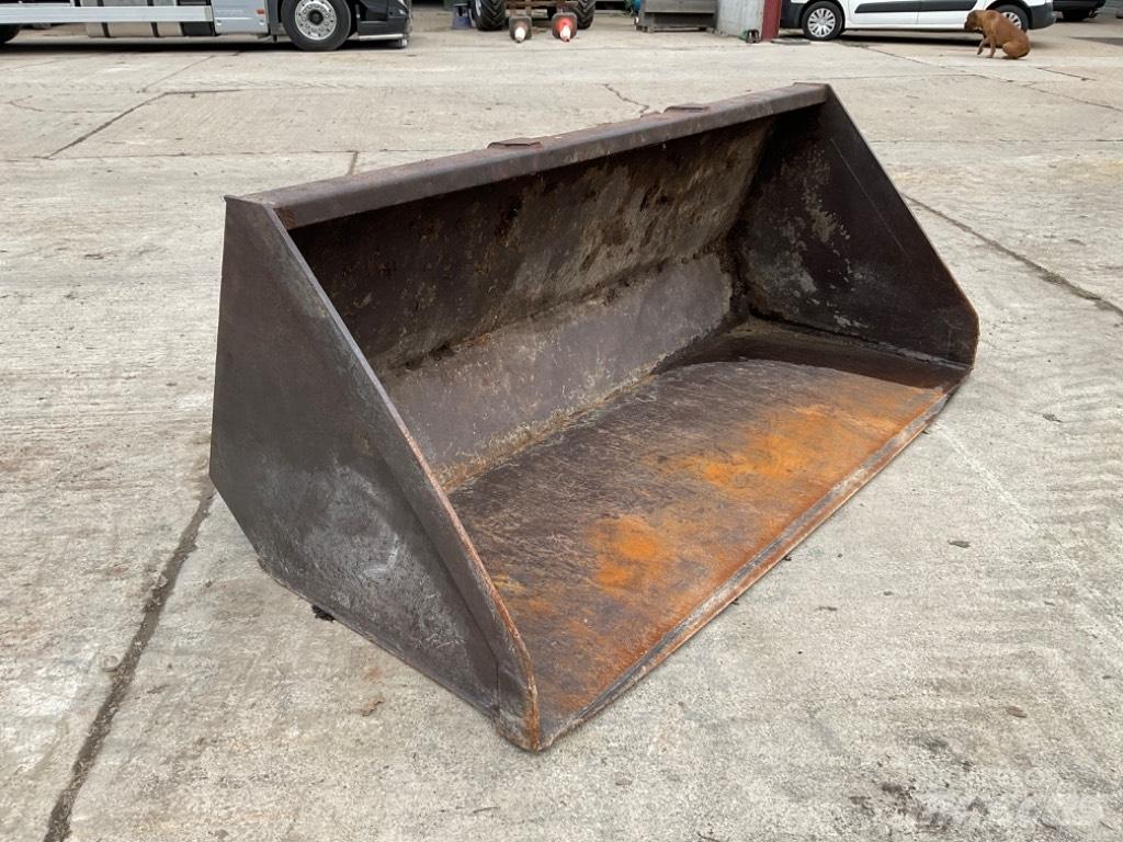 JCB Bucket Lopaty