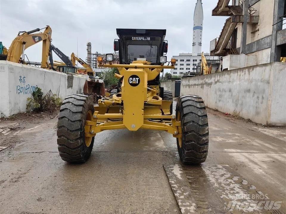 CAT 140K Grejdry