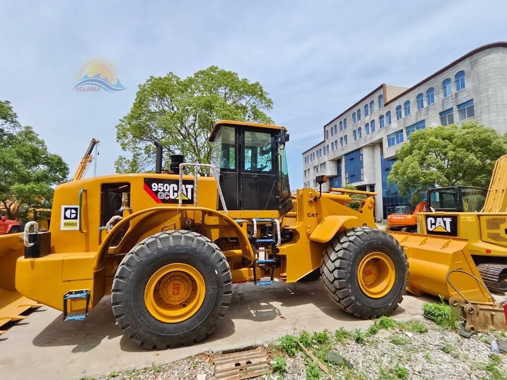 CAT 950 GC Kolové nakladače