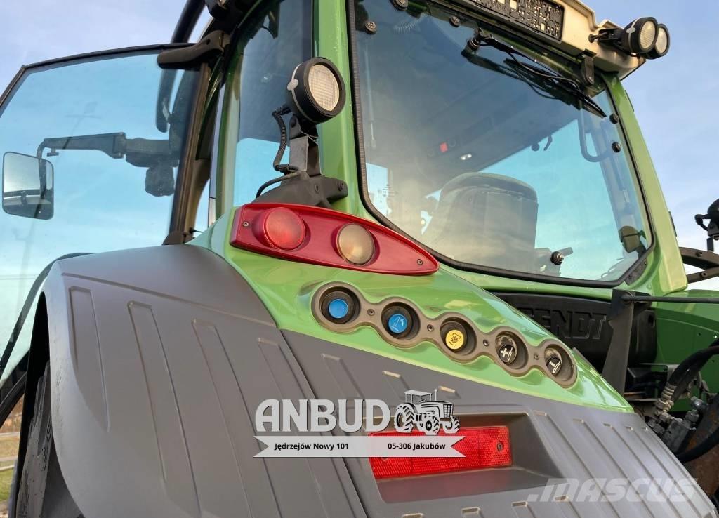 Fendt 516 Vario Traktory