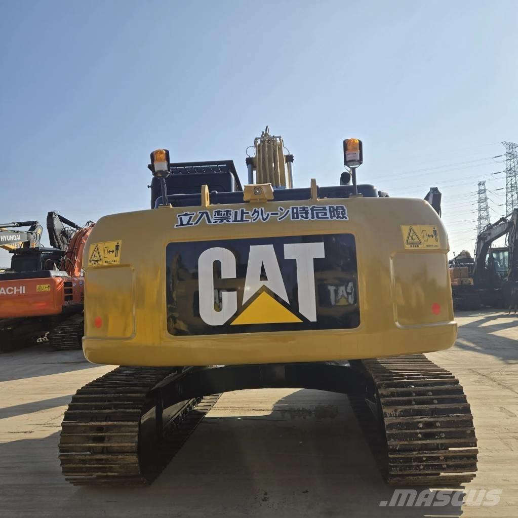 CAT 323 D L Midi rýpadla 7t - 12t