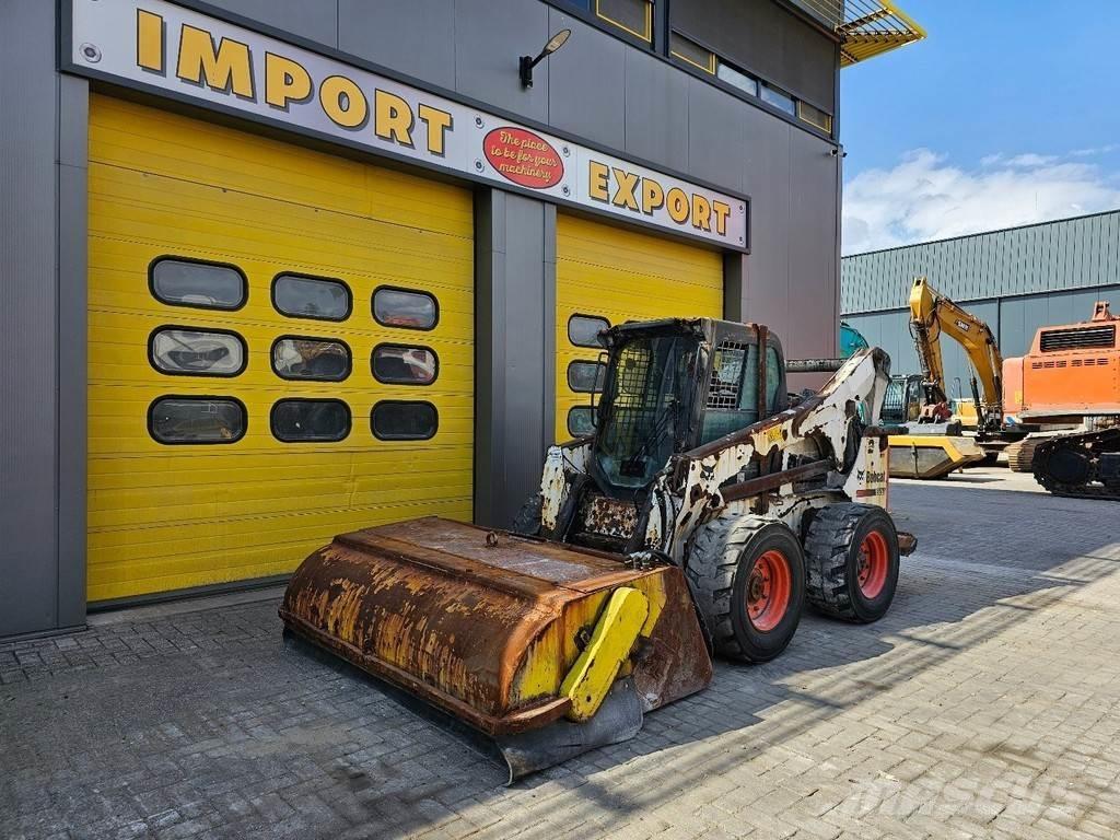 Bobcat S850 Kolové nakladače
