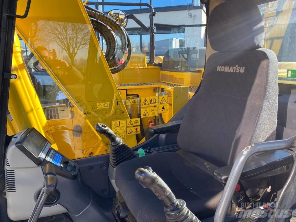 Komatsu PC 138 US-11 Pásová rýpadla
