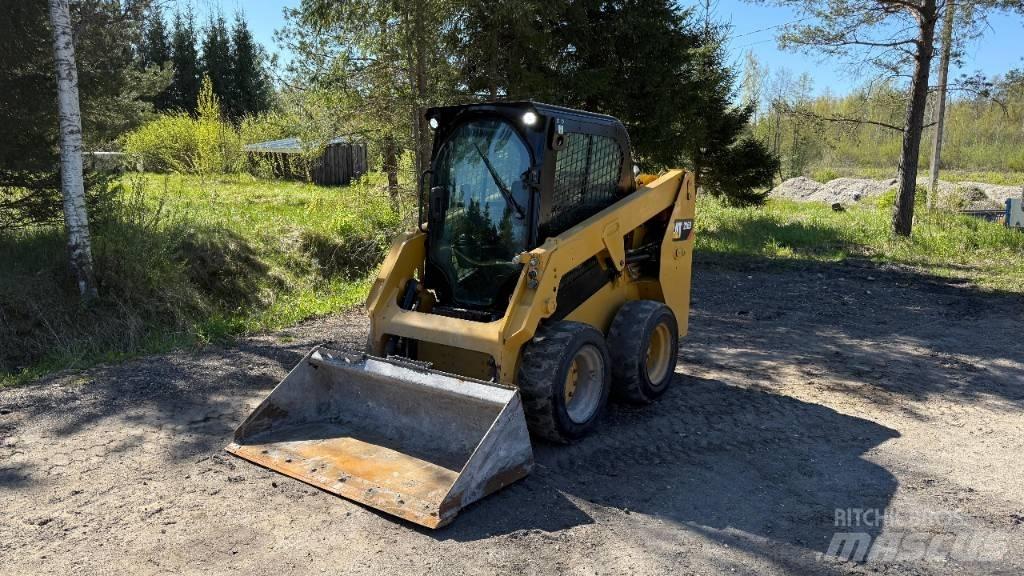 CAT 226 D Smykem řízené nakladače