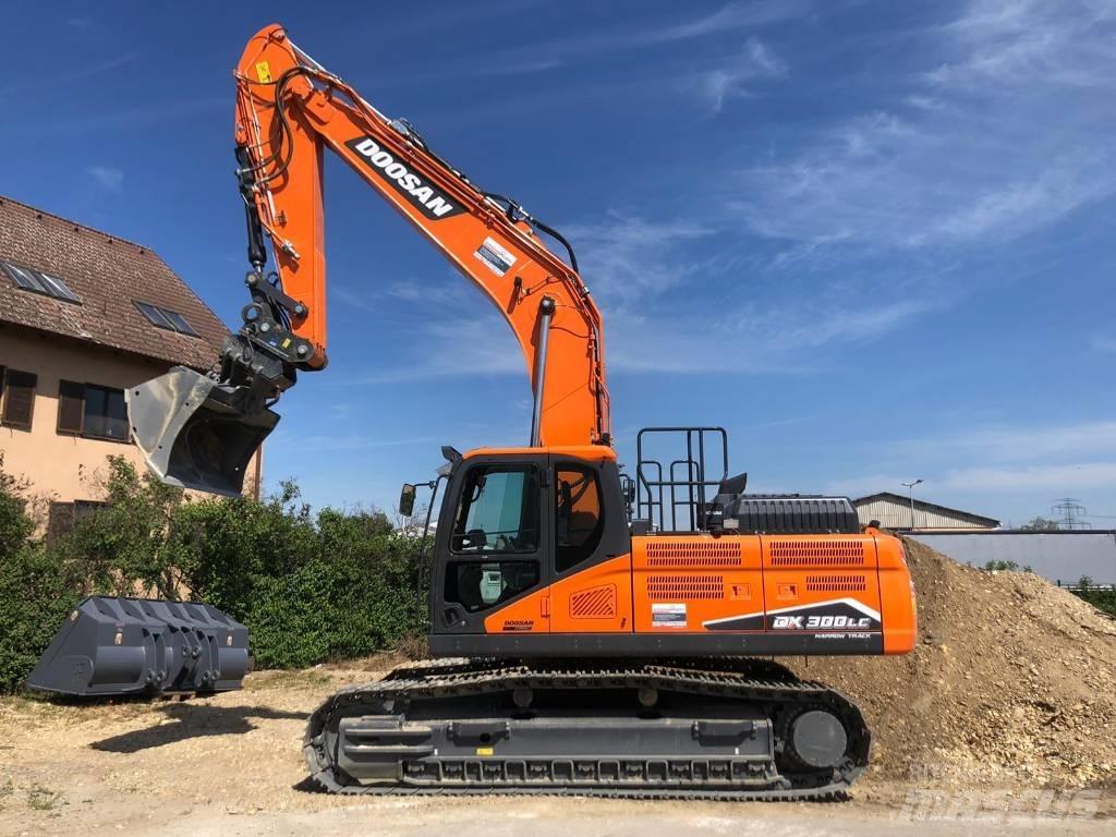 Doosan DX 300 LC-7 Pásová rýpadla