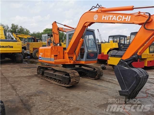 Hitachi EX60 Pásová rýpadla
