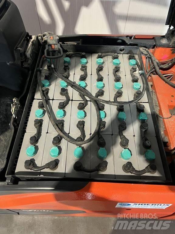 Linde E16-02 Akumulátorové vozíky