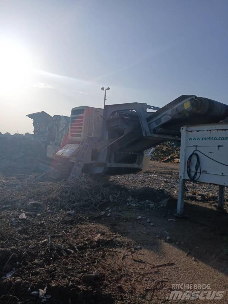 Metso 1213 Mobilní drtiče