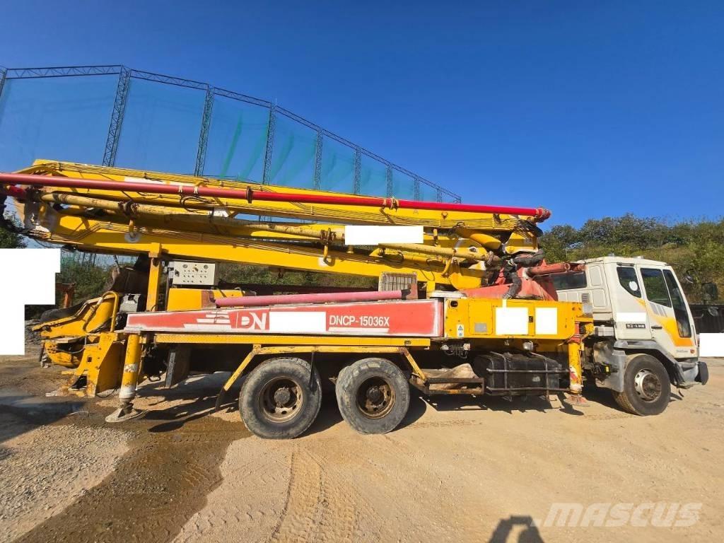 DAENONG DNCP-15036X Nákladní auta s čerpadly betonu