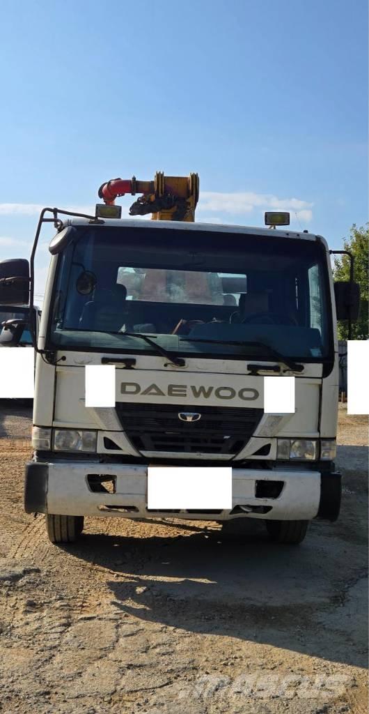 DAENONG DNCP-15036X Nákladní auta s čerpadly betonu