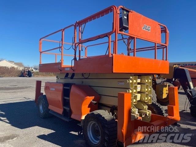 JLG 4394 RT Kloubové plošiny
