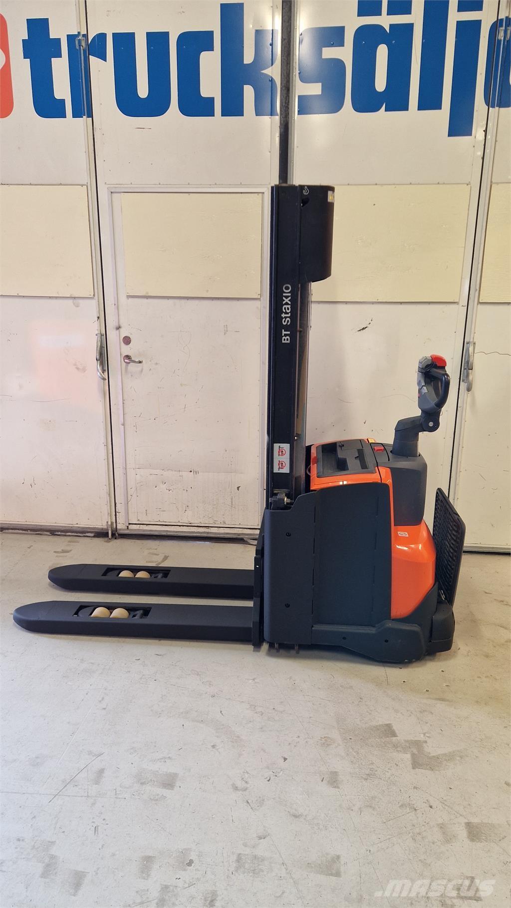 Toyota SWE140L Samohybné vozíky