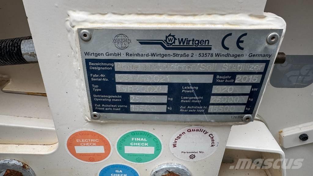 Wirtgen WR200i Recyklátory asfaltu