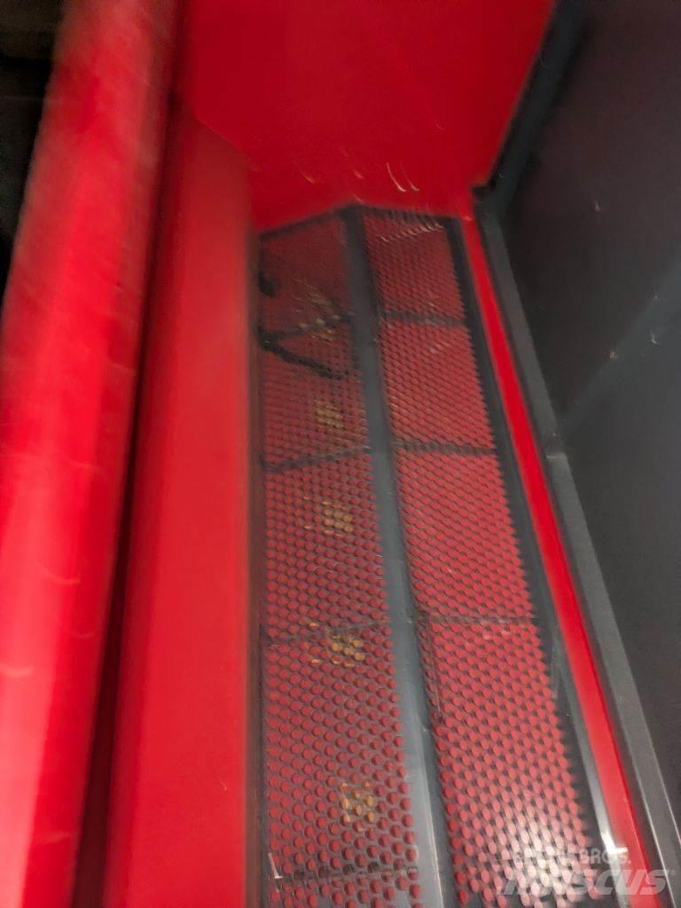 Junkkari s300 Kombinované secí stroje