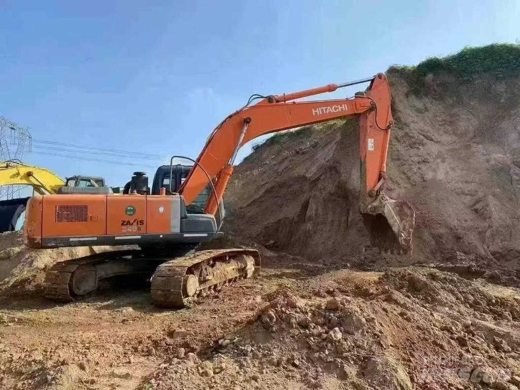 Hitachi ZX240 Pásová rýpadla