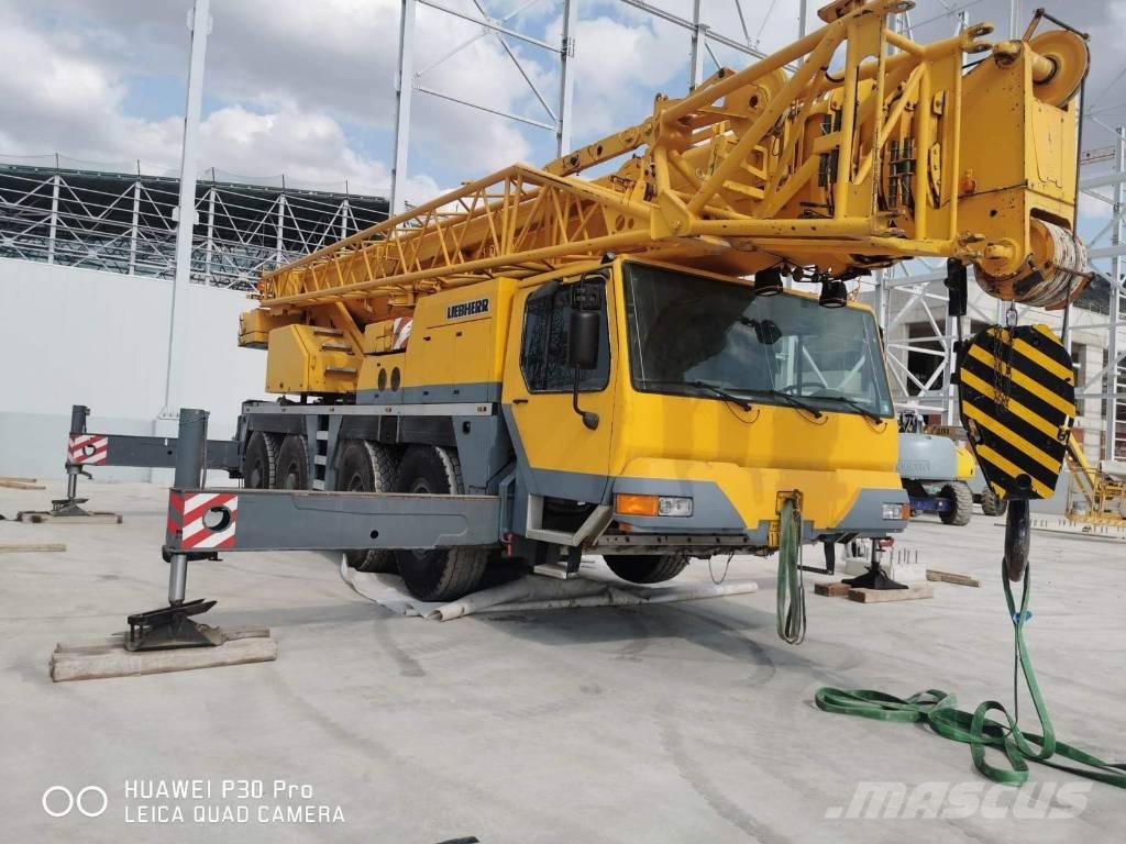 Liebherr LTM 1080-1 Univerzální terénní jeřáby