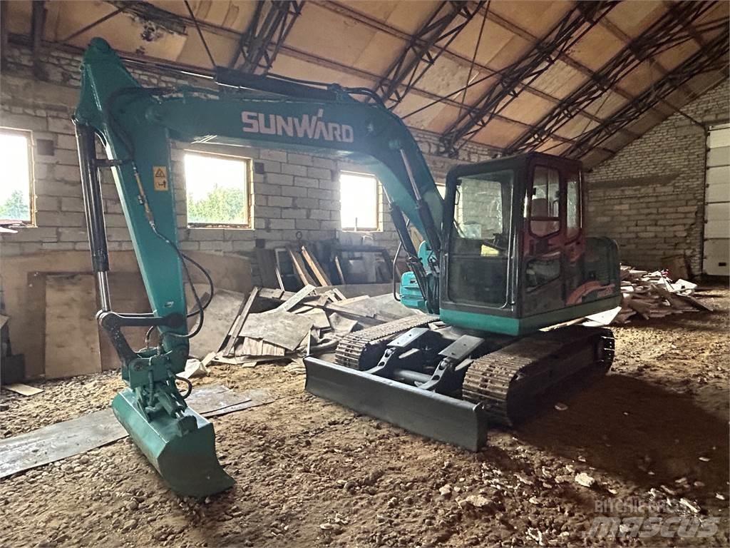 Sunward SWE90E Midi rýpadla 7t - 12t