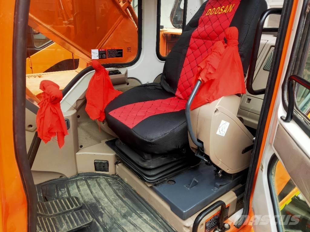Doosan DH225LC-7 Pásová rýpadla