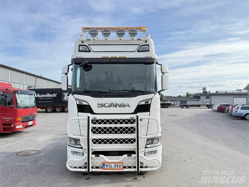 Scania R520 6X2 Tahače