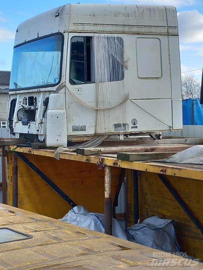 DAF XF105.460 Kabiny a interiér