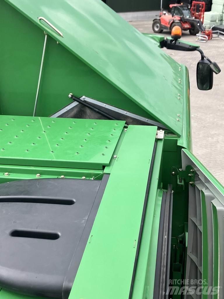 John Deere T550 Sklízecí mlátičky