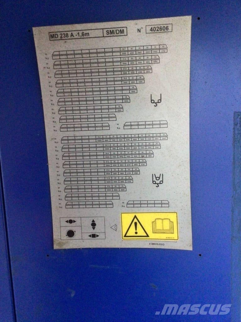 Potain MD238AJ10 Stavební jeřáby
