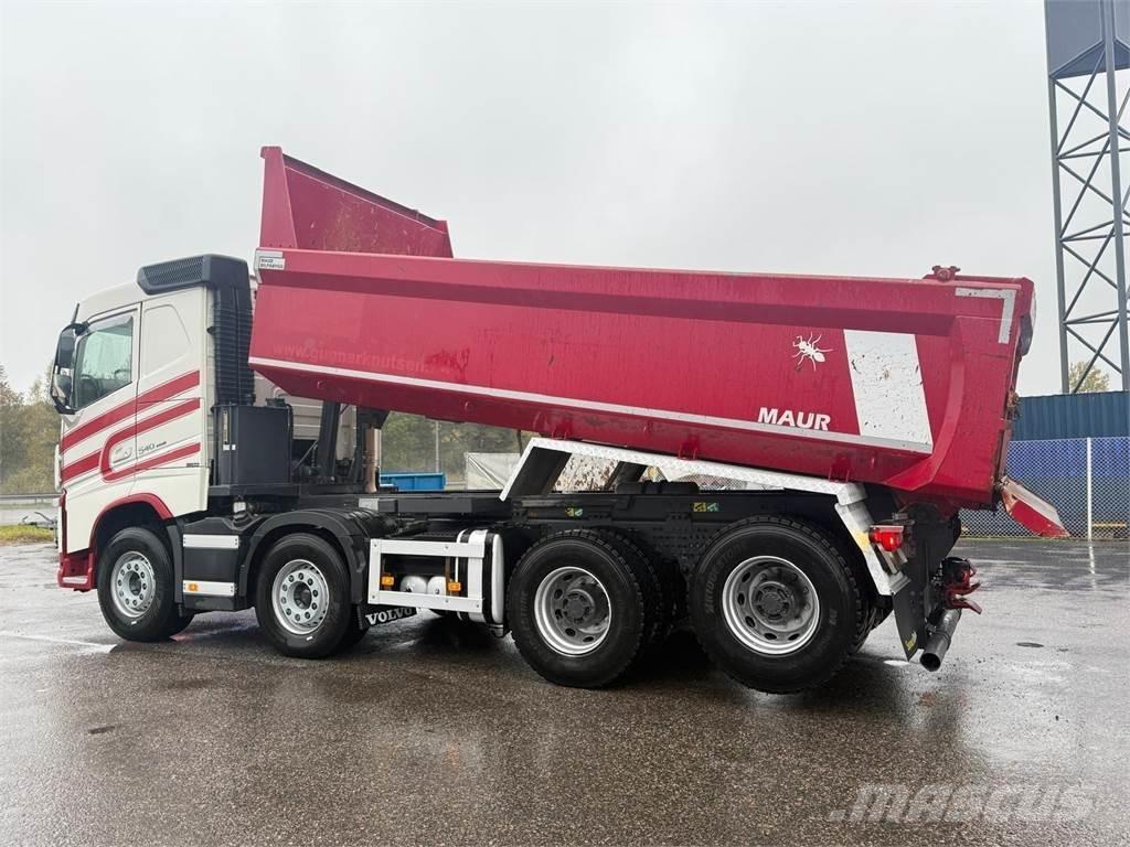 Volvo FH540 8x4 Sklápěče
