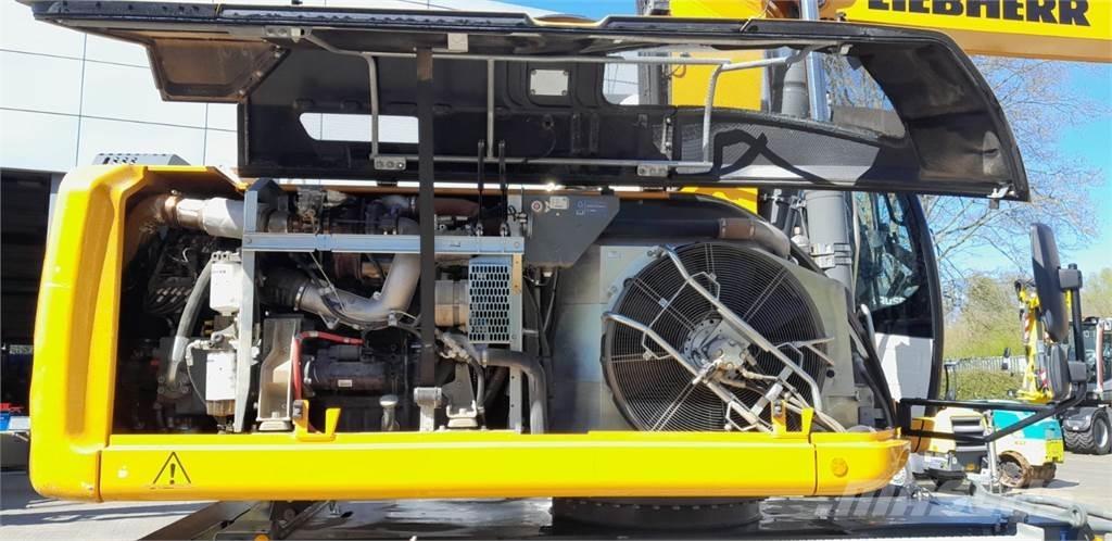 Liebherr A920 Kolová rýpadla