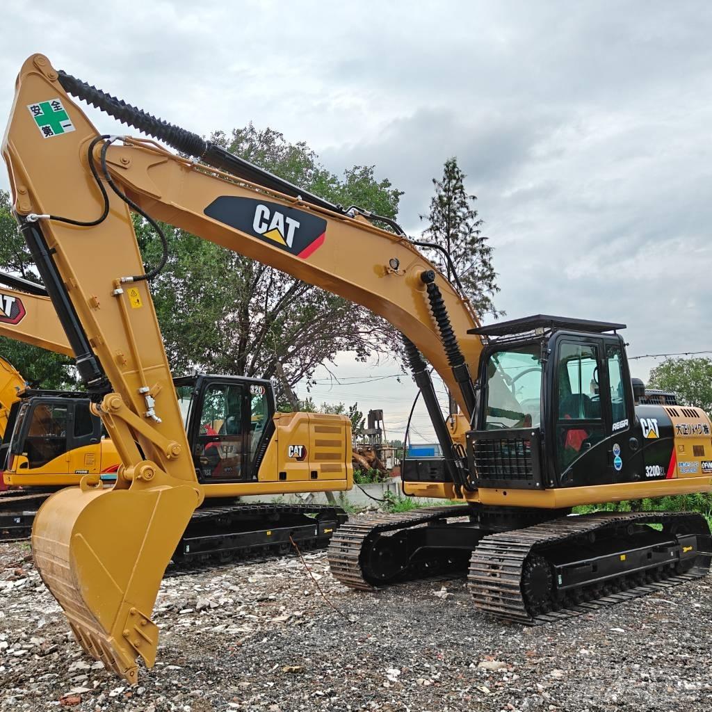 CAT 320D2 Pásová rýpadla