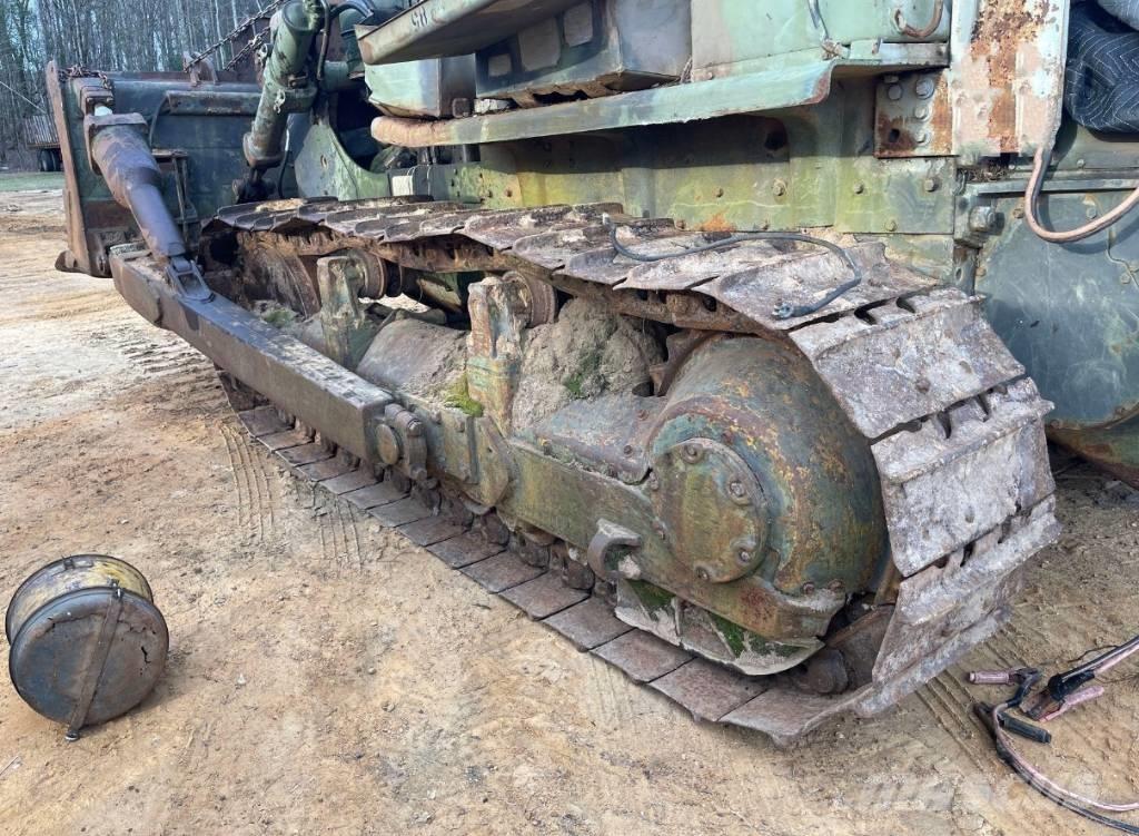 CAT D 7 E Pásové dozery