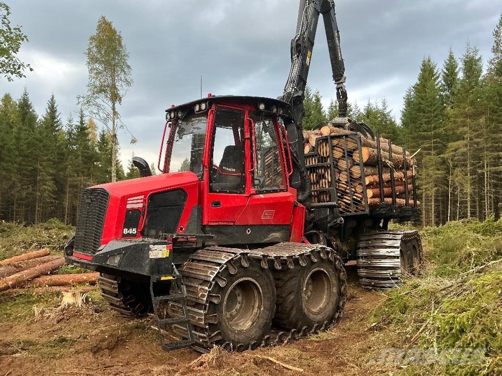 Komatsu 845 Vyvážecí traktory
