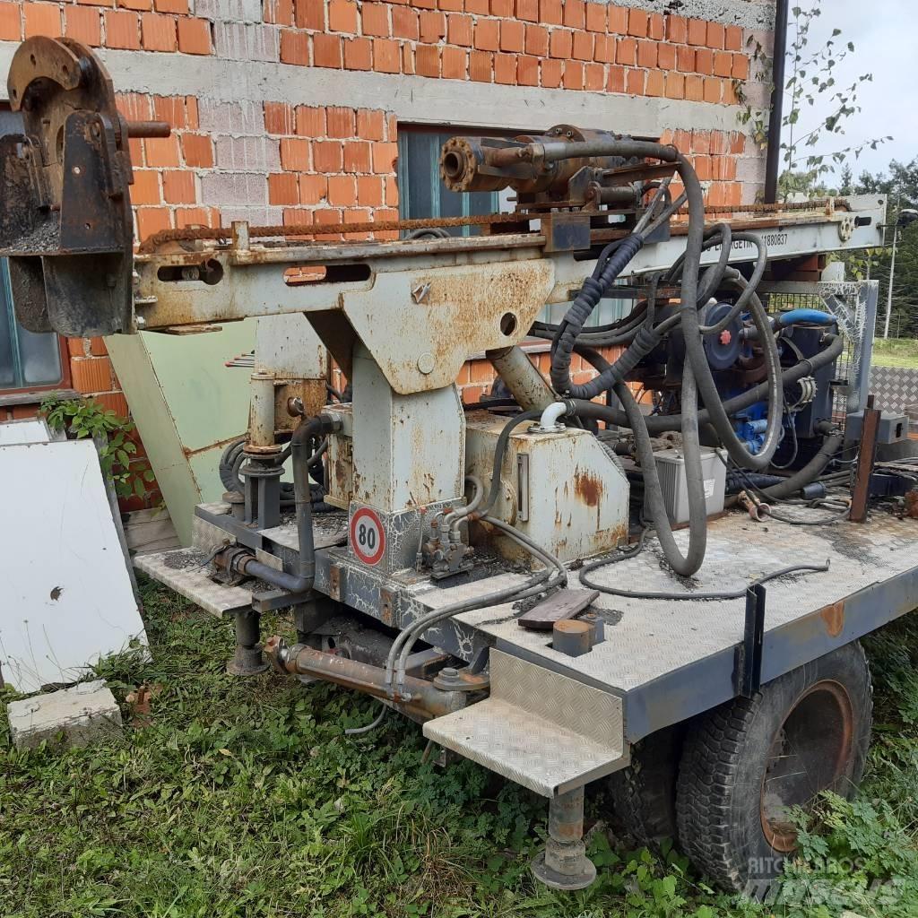  vrtalni stroj ab Malé vrtací stroje