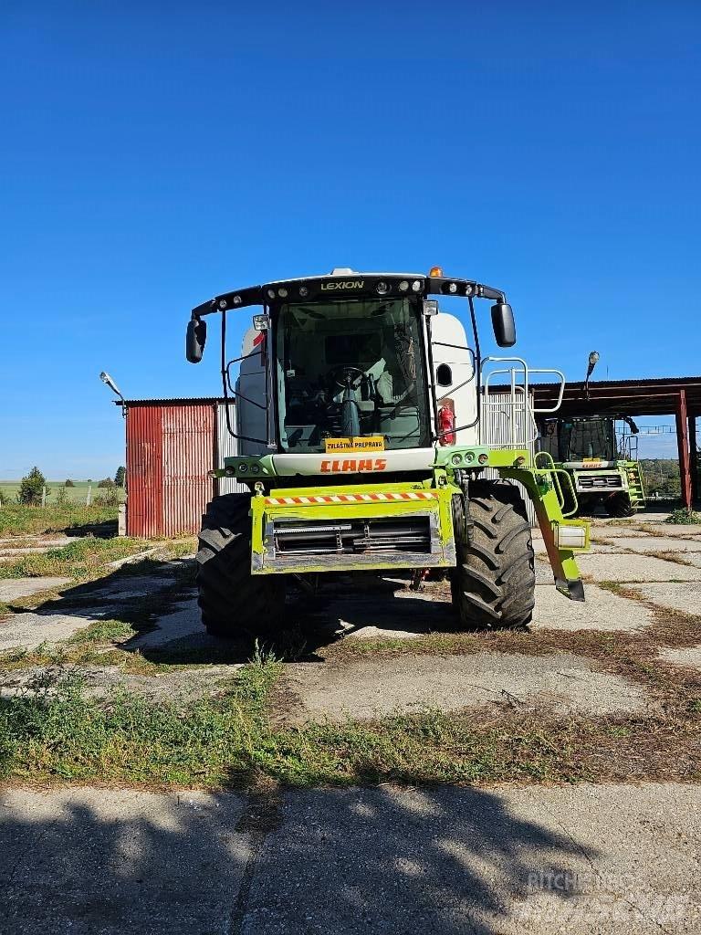 CLAAS Lexion 660 Sklízecí mlátičky