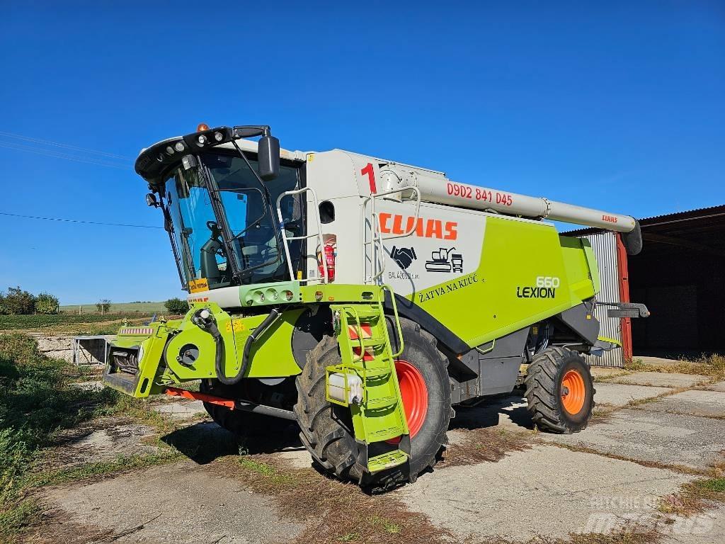 CLAAS Lexion 660 Sklízecí mlátičky