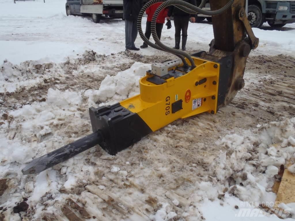  TUR G70 S 1240kg Bourací kladiva / Sbíječky