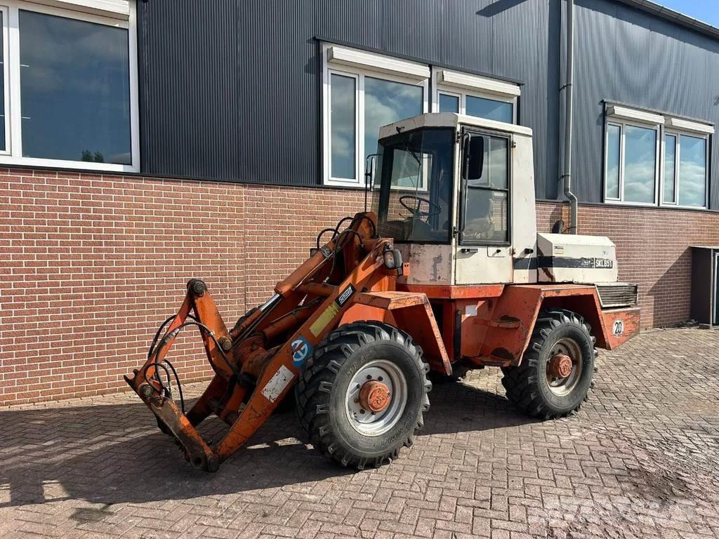 Schaeff SKL851 Kolové nakladače