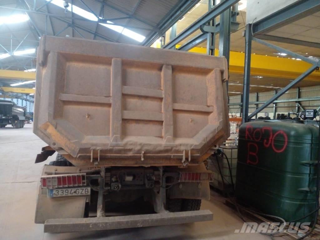 Renault Kerax 420 Sklápěče