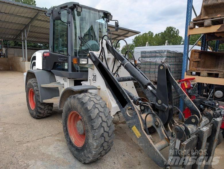 Bobcat TL 120 Kolové nakladače