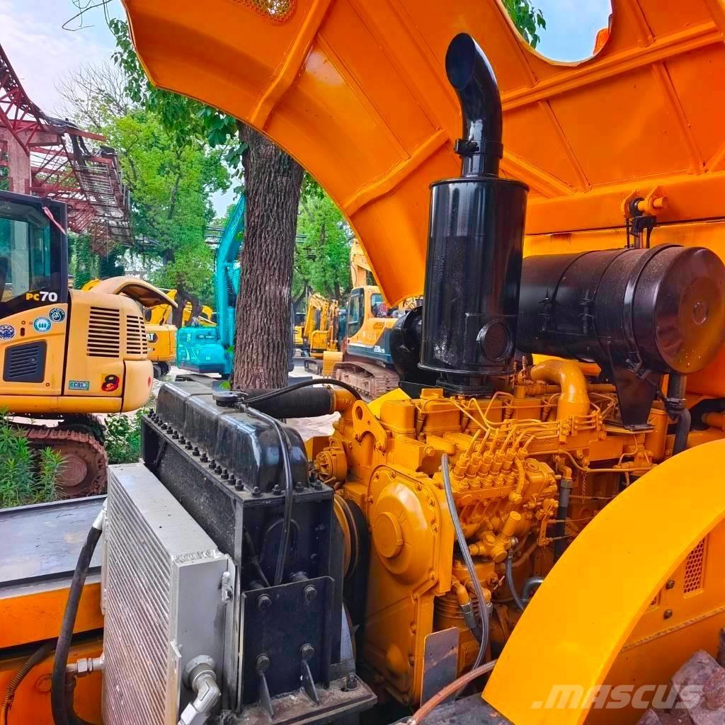 XCMG XS 223 J Tahačové válce