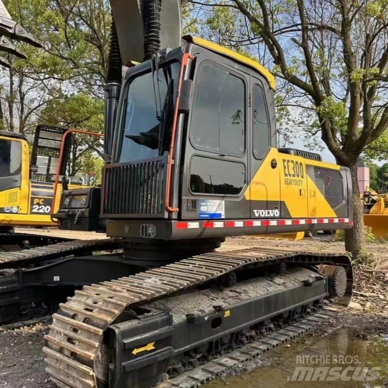 Volvo EC300 Pásová rýpadla
