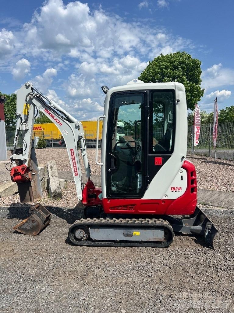 Takeuchi TB 216 Mini rýpadla < 7t