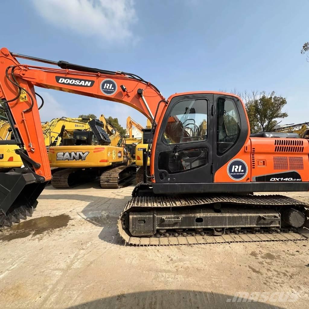 Doosan DX140LC-9C Pásová rýpadla