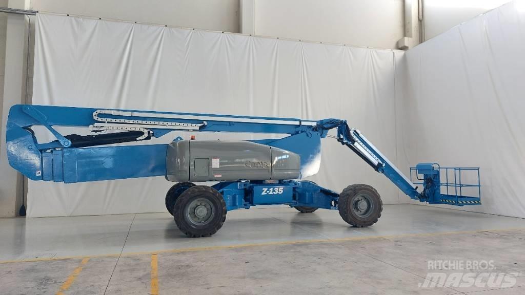 Genie ZX 135/70 Kloubové plošiny