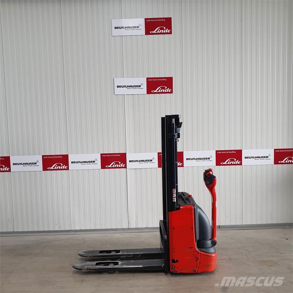 Linde L10 Ručně vedené vysokozdvižné vozíky