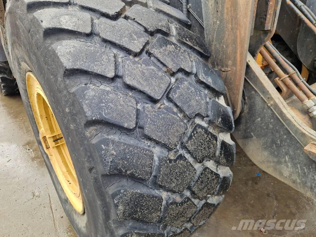 Ljungby L15 Kolové nakladače