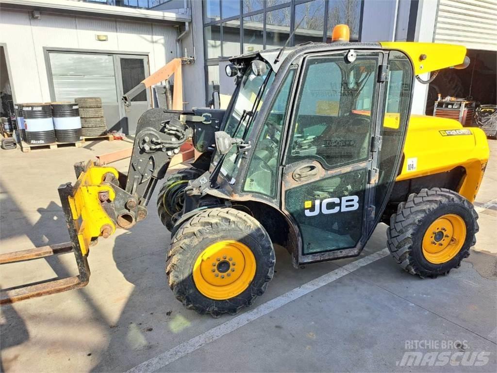 JCB 516-40 AGRI Další