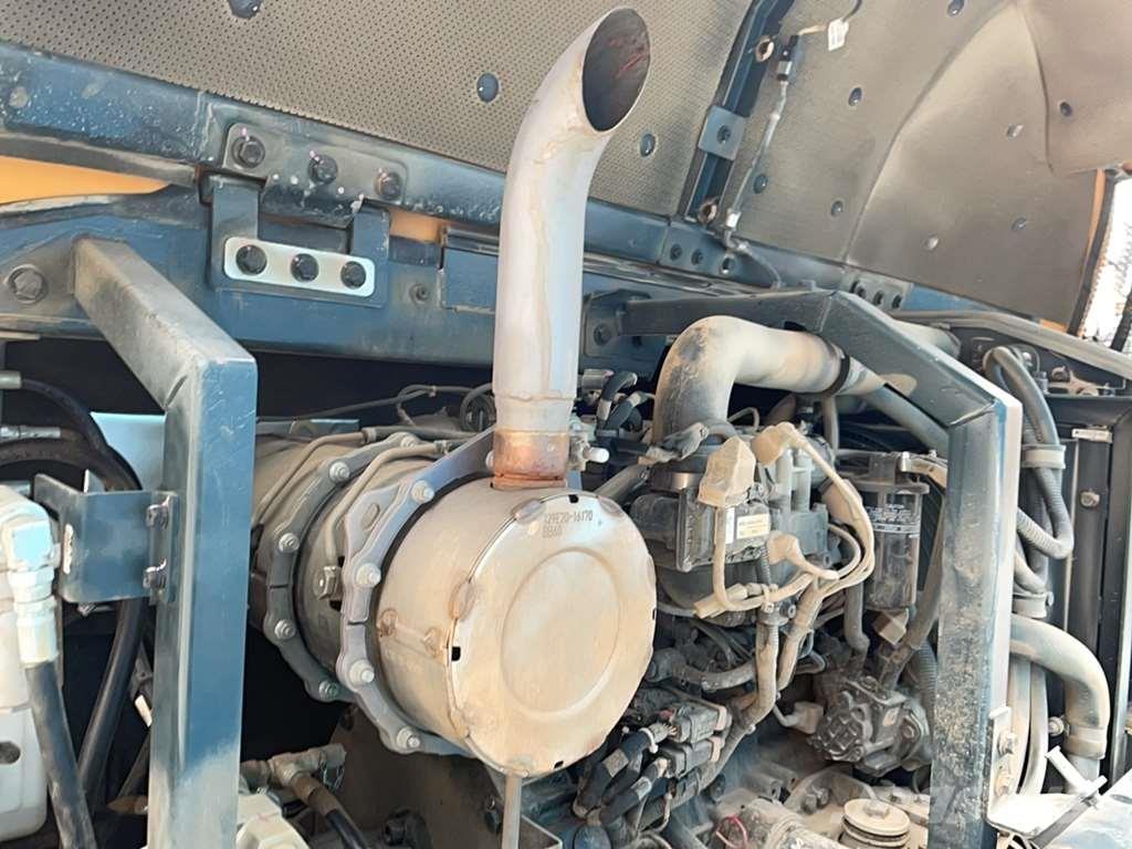 Hyundai HX85A Speciální bagry