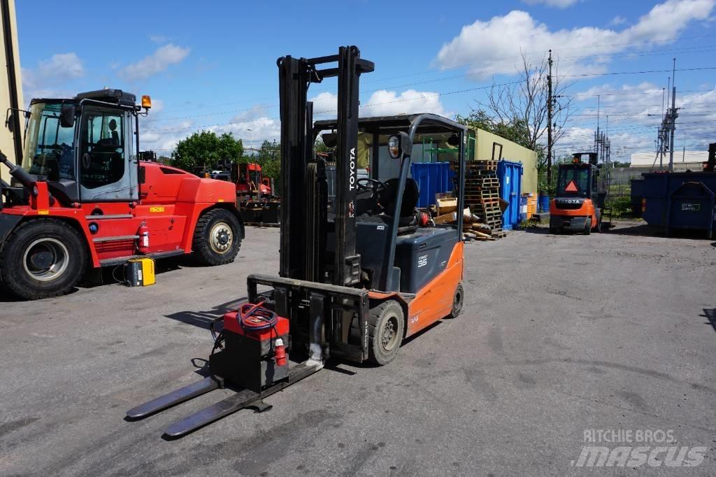 Toyota 8FBMT35 Akumulátorové vozíky