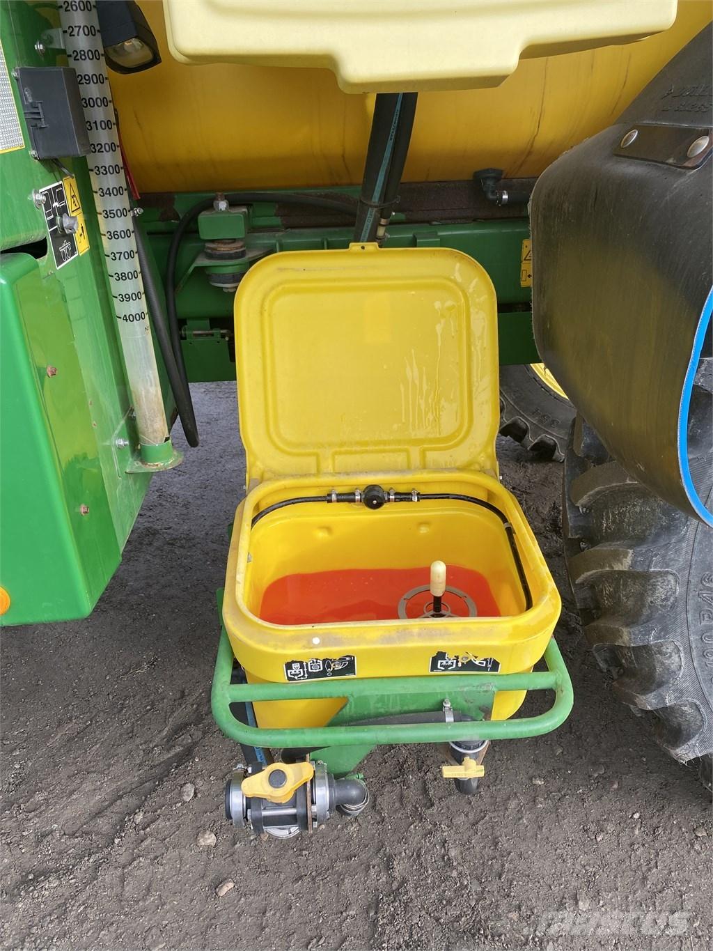 John Deere 5430 I Samohybné postřikovače