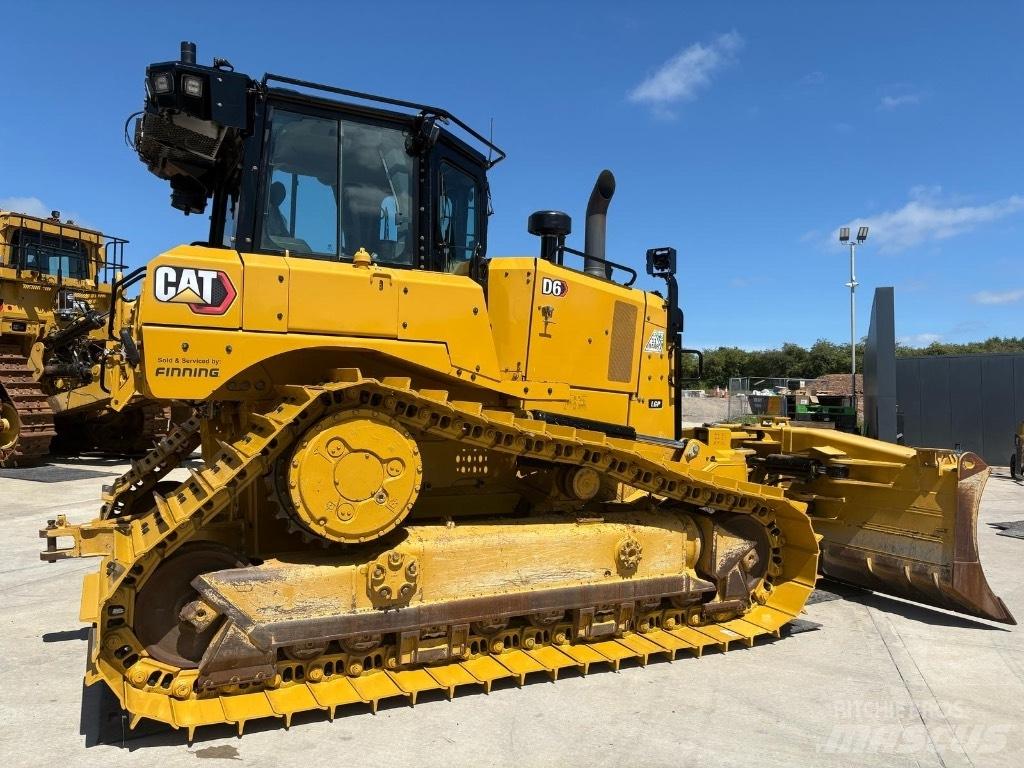 CAT D 6 LGP Pásové dozery